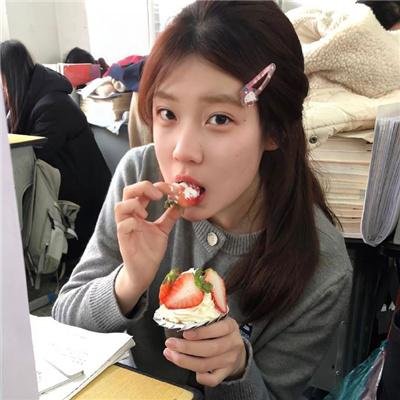 与彩云相遇2023